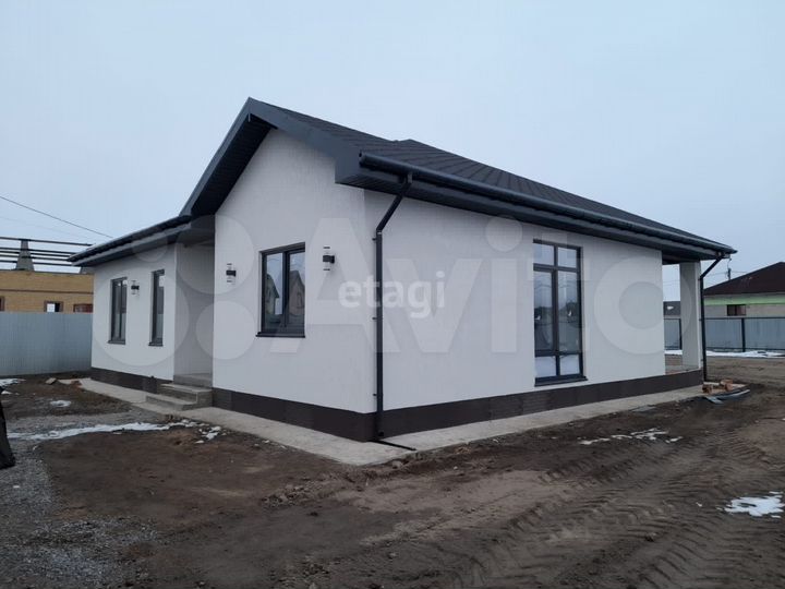 Коттедж 120 м² на участке 8 сот.