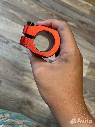 Зажим 4-ех болтовый Dron SCS