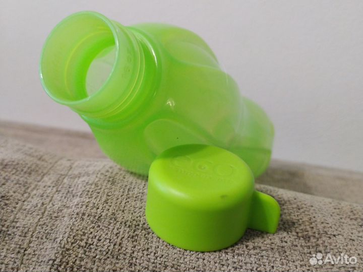 Эко бутылка tupperware салатовая 500 мл