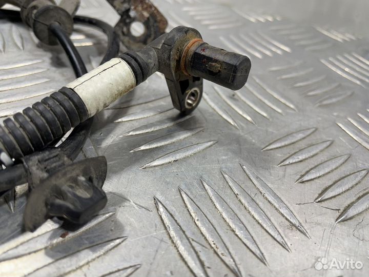 Датчик abs задний левый Kia Rio 3