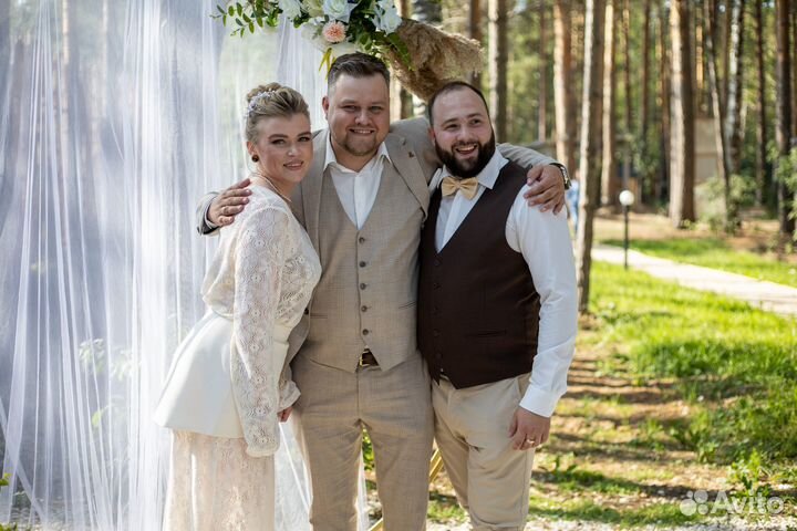 Ведущий на свадьбу