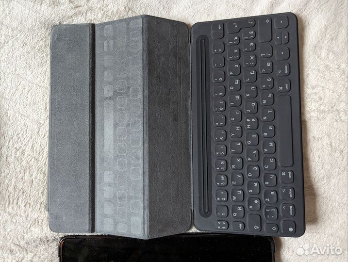 Клавиатура iPad