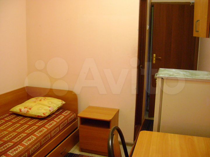 Комната 17 м² в 3-к., 2/9 эт.