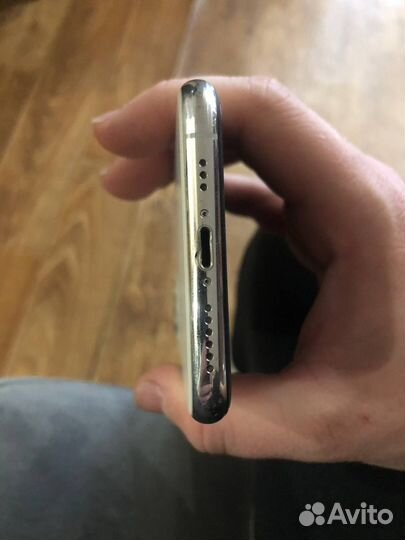 iPhone 11 Pro, 64 ГБ