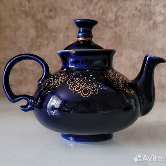 Бронницкий фарфор: чайник