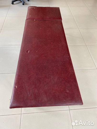 Кушетка для массажа