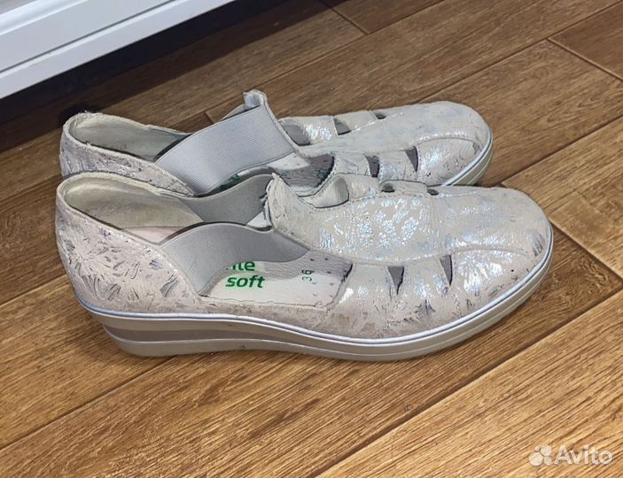 Босоножки женские 36 размер