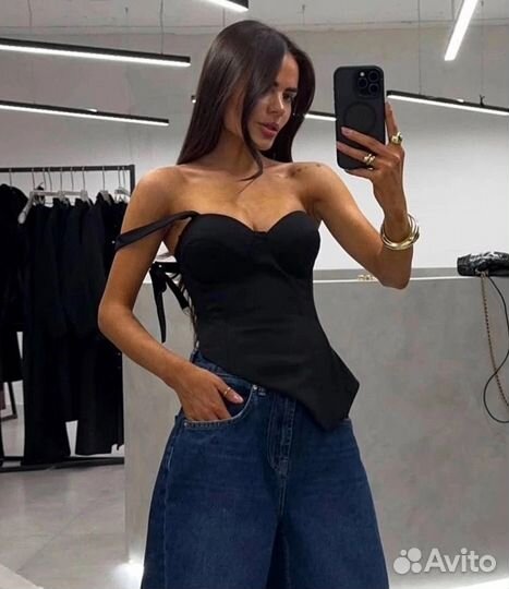 Корсетный топ на шнуровке