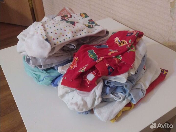 Вещи на мальчика от 0-9 мес пакетом