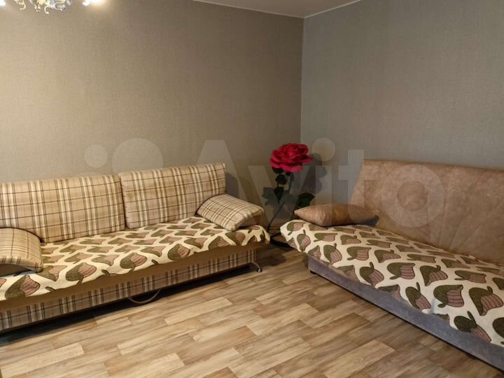 2-к. квартира, 50 м², 4/4 эт.