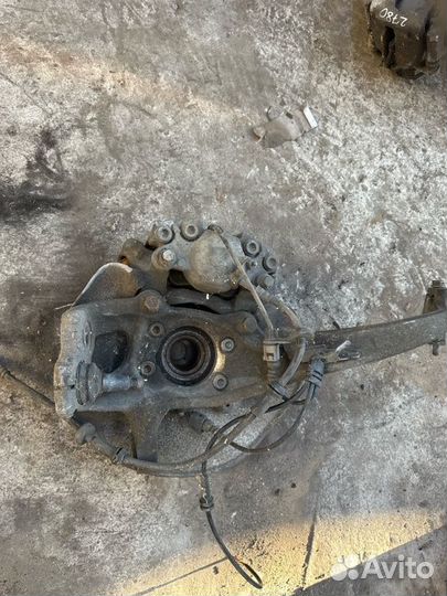 Ступица передняя левая Audi A6 C7 cduc 2012