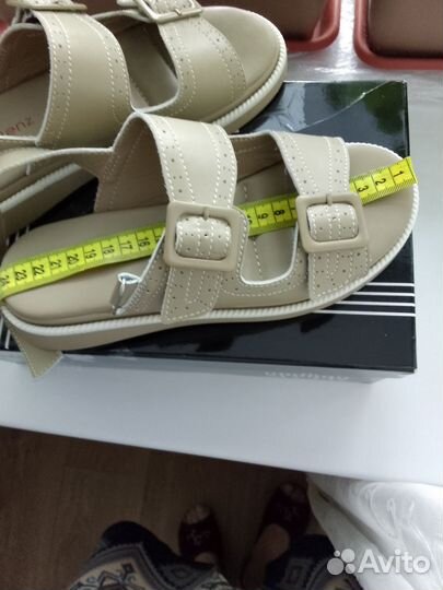Сандалии натуральная кожа 37