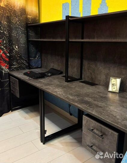 Стол письменный офисный компьютерный oт пpoизвoдит