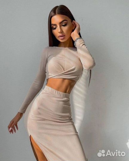 Костюм женский