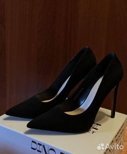 Велюровые туфли лодочки