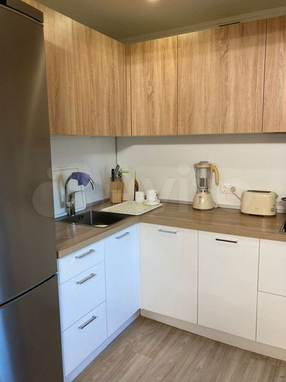 4-к. квартира, 80 м², 4/9 эт.