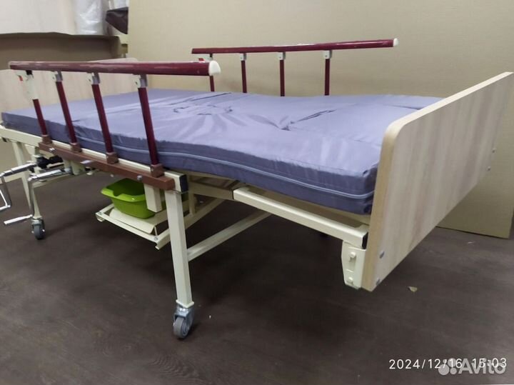 Кровать функциональная для ухода за больными