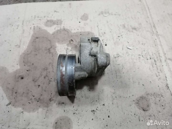 Натяжитель ремня Opel tigra a 1,6