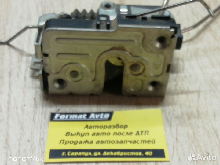 Замок двери передней правой Renaulт Lоgan 1