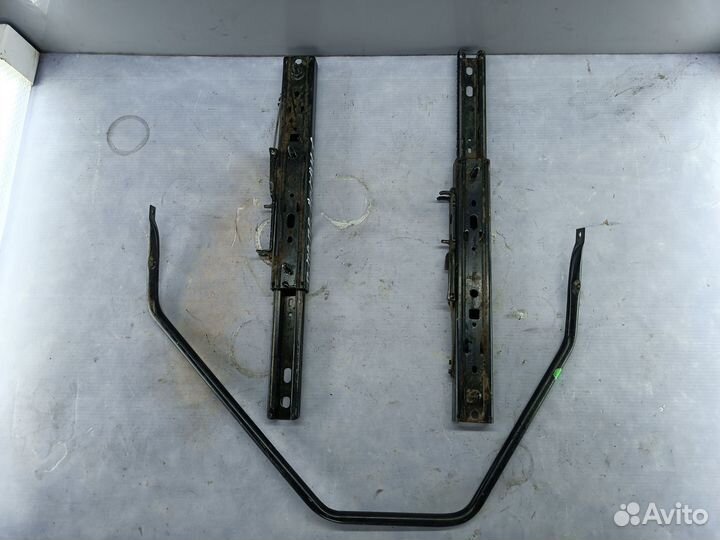 Салазки сиденья Renault Logan 1