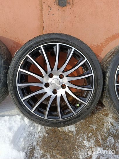 Летние колеса Skad Валенсия r18 j7 5*114.3