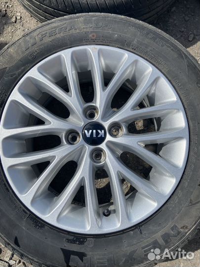 Продам комплект колёс Kia Rio X