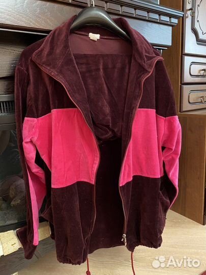 Спортивный костюм женский