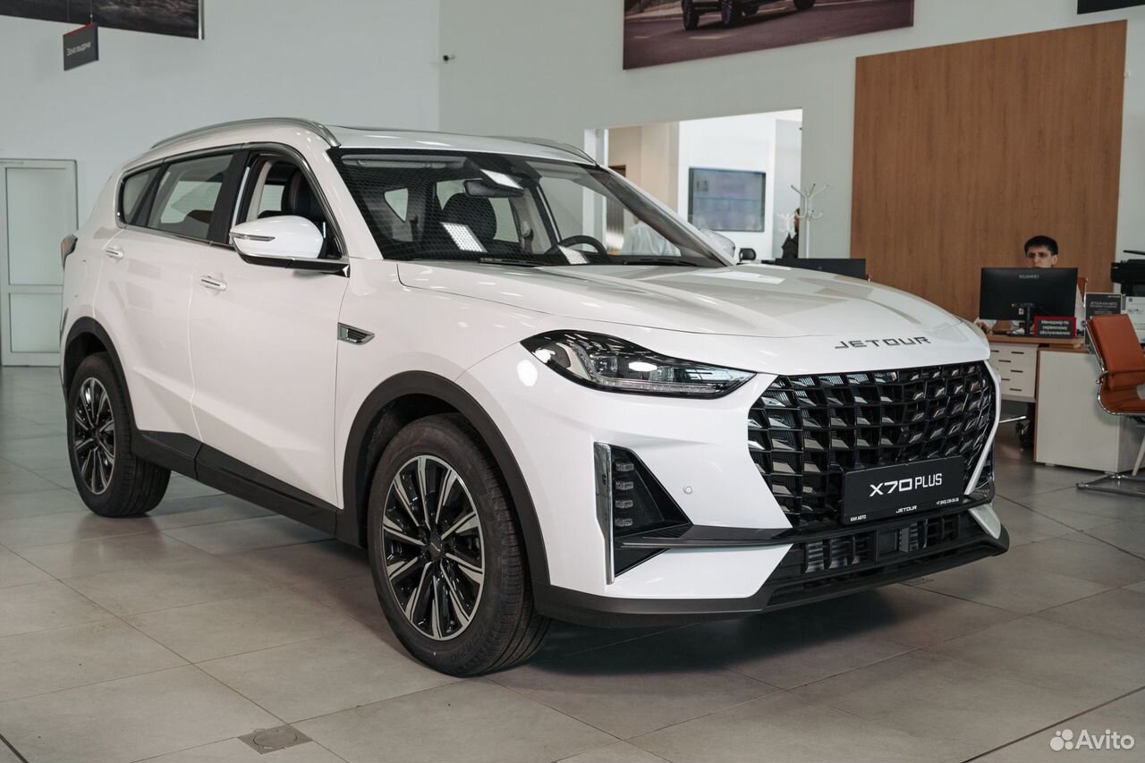 Jetour X70 Plus 1.6 AMT, 2026