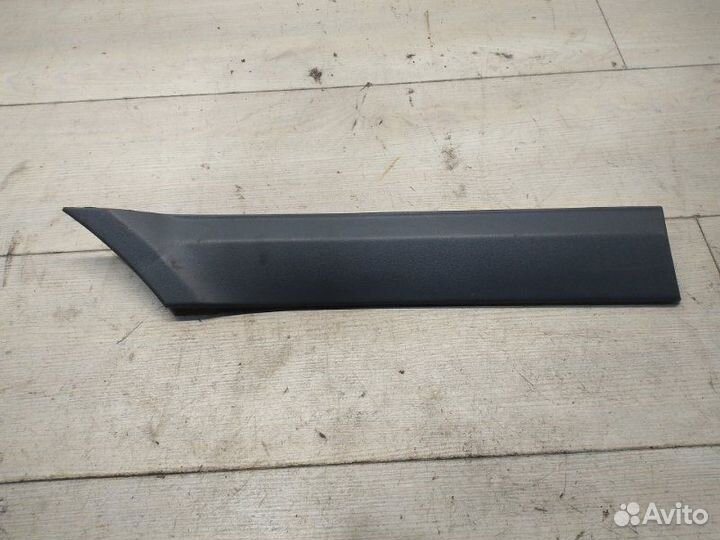 Молдинг левый Mercedes Vito W639 OM651.940 2012