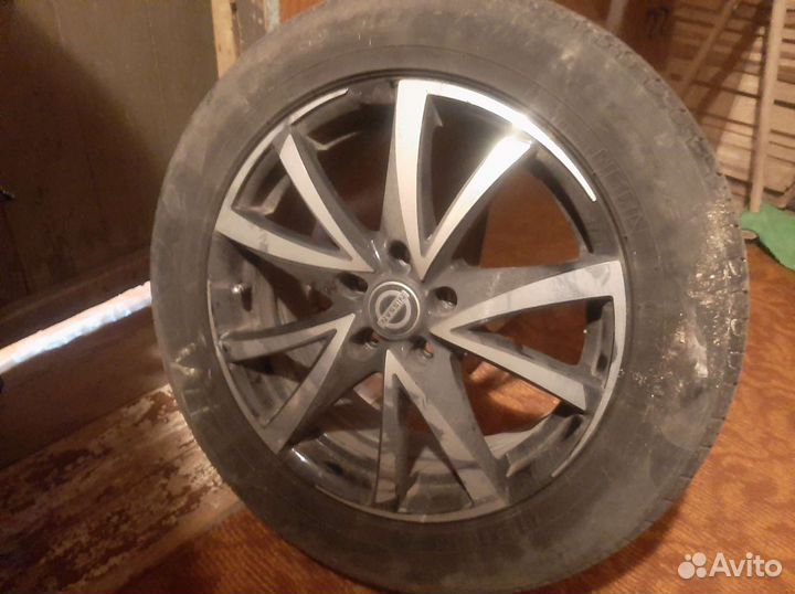 Pirelli Scorpion 215/60 R17