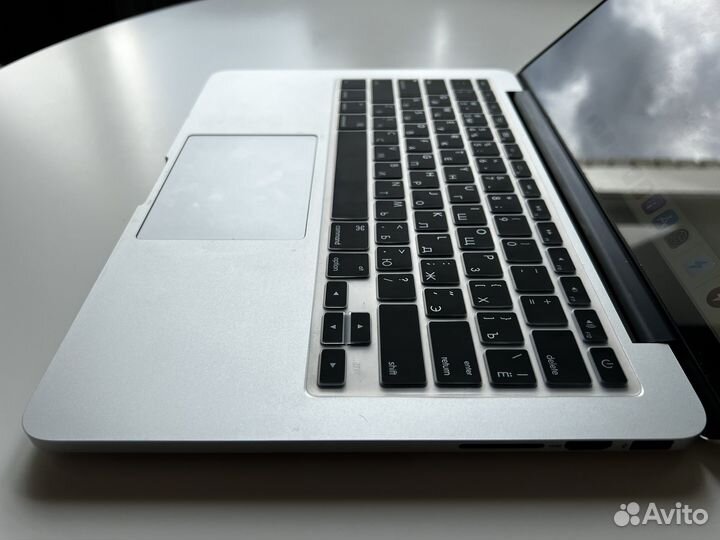 MacBook Pro 13 2015 Core i7 16GB RAM 512GB SSD