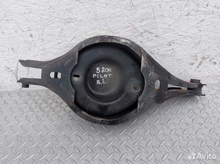 Рычаг зад L Honda Pilot 1