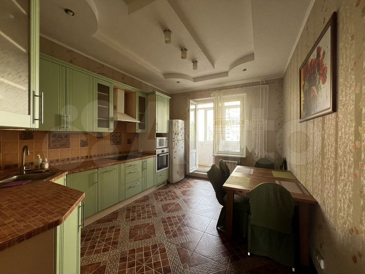 2-к. квартира, 69 м², 3/16 эт.