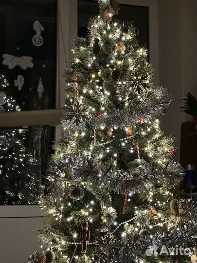 Ель искусственная