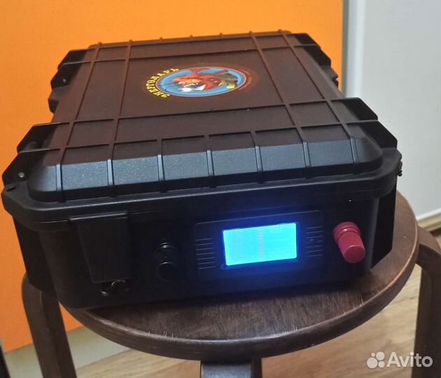 Акб lifepo4 50ач+ зарядка 5а +usb+прикуриватель