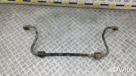 Стабилизатор поперечной устойчивости заднего моста