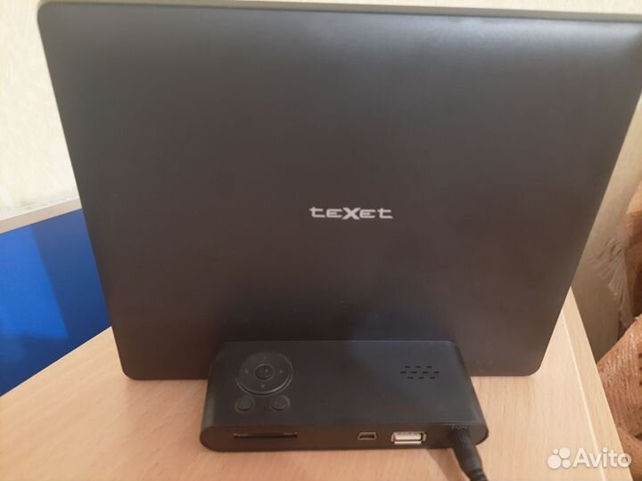 Цифровая фоторамка texet TF-822