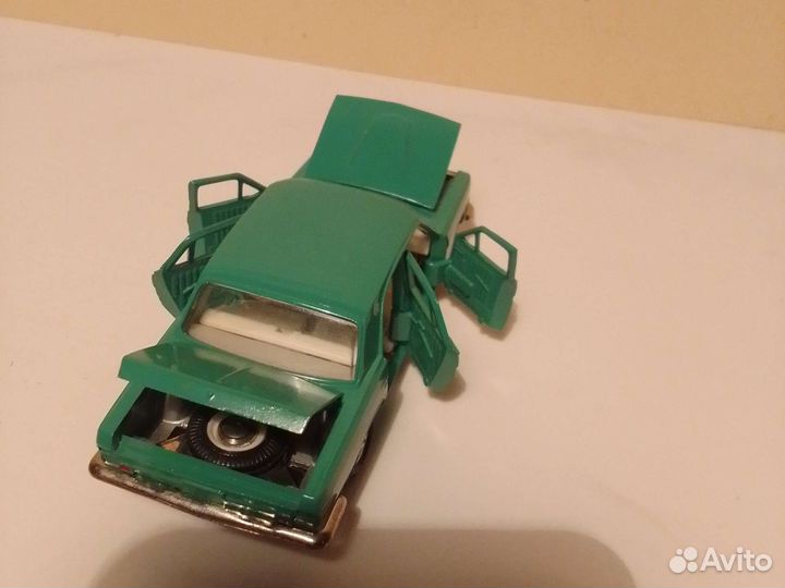 Модель Автомобиля Волга газ 24