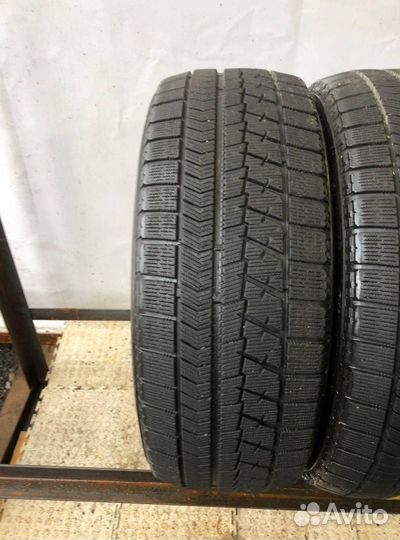 Bridgestone Blizzak VRX 215/55 R17 100Z