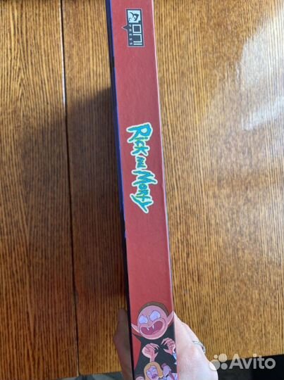 Книга-комикс по мультсериалу Rick and Morty