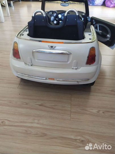 Электромобиль mini cooper для кукол