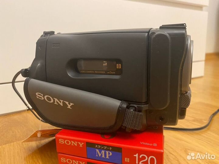Видеокамера sony кассетная