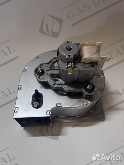 Вентилятор (турбина) Vaillant 32 кВт 0020051400