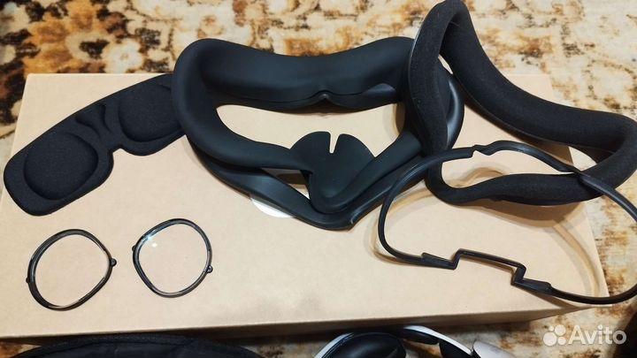 Oculus quest 2 128gb с большой комплектацией