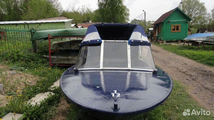 Ходовой тент на лодку Днепр