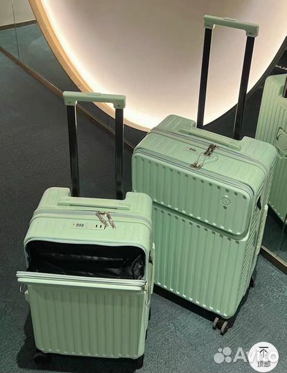 Чемодан на колесах