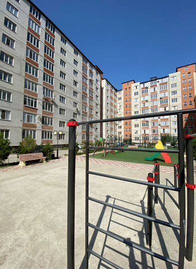 2-к. квартира, 85 м², 2/10 эт.