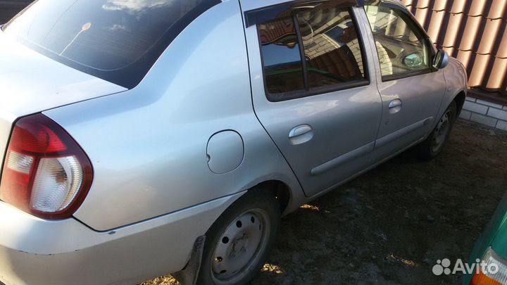 Рено симбол дверь задняя