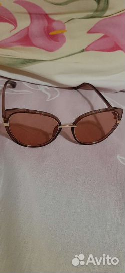 Солнцезащитные очки женские