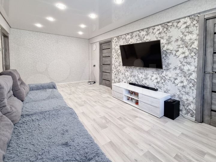 3-к. квартира, 49 м², 3/5 эт.